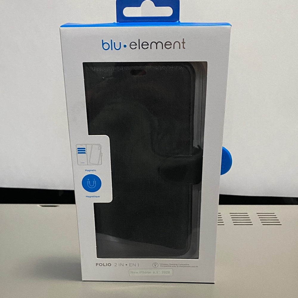Element Black Folio 2-in-1 for iPhone 12/12 Pro Smartphone Case 2020